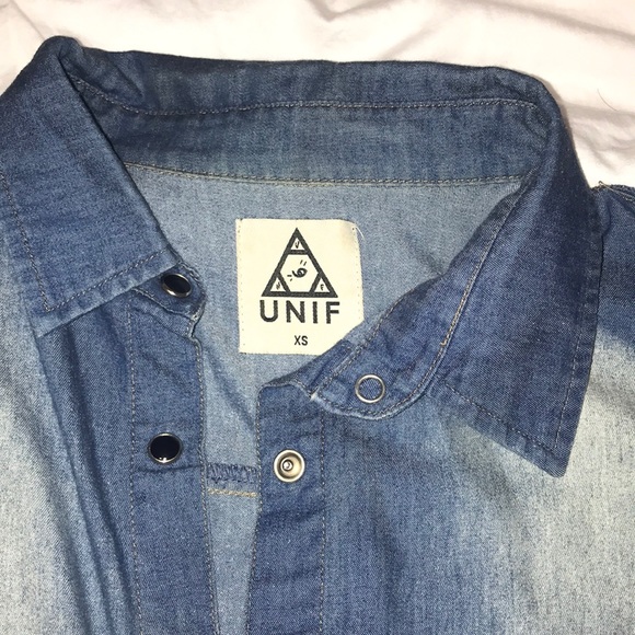 UNIF Denim Washed Cold Shoulder Button Down Shirt - Picture 3 of 6